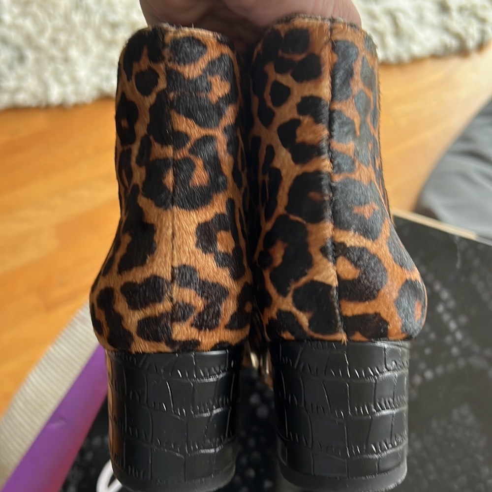 Cheetah Booties - Picture 3 of 3